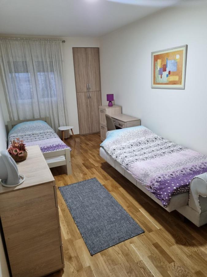 Riverside Apartment Podgorica Eksteriør billede